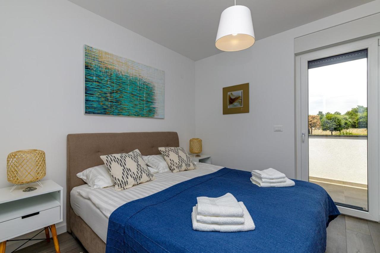 Sabena Apartment With Private Whirlpool Poreč Extérieur photo