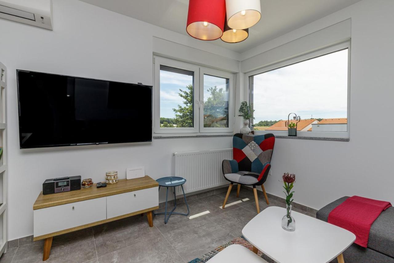 Sabena Apartment With Private Whirlpool Poreč Extérieur photo