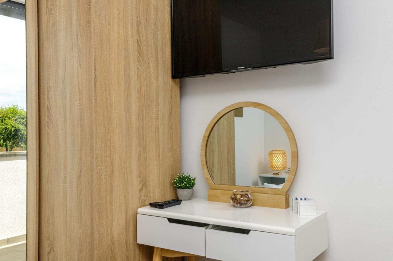 Sabena Apartment With Private Whirlpool Poreč Extérieur photo